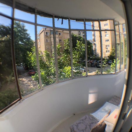 Le Garcon De Cristina-Simple,Quiet,Spacious Studio Bucureşti Exterior foto
