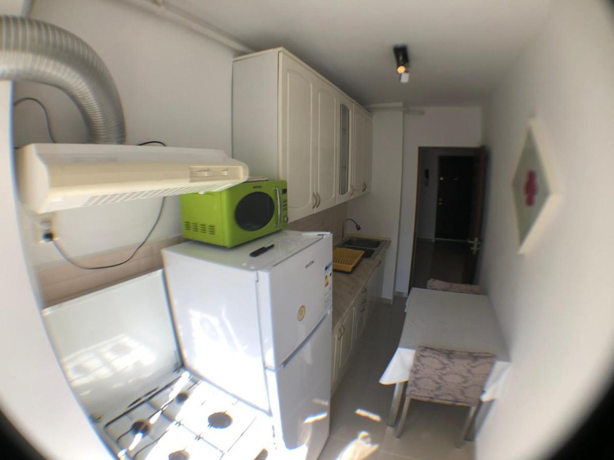Le Garcon De Cristina-Simple,Quiet,Spacious Studio Bucureşti Exterior foto